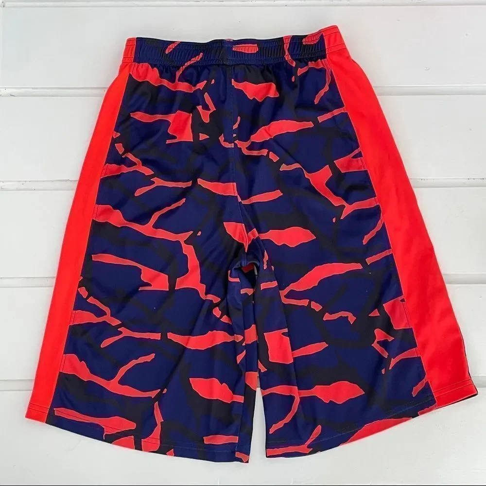 Under Armour Boys Printed Orange, Navy, and Black Printed Camo Shorts Size Large